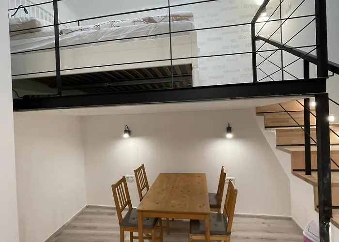 Szekely Near Deak Ferenc Square With Free Parking In Garage Mid Term * Budapest