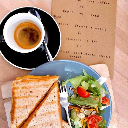 아파트 Szekely Near Deak Ferenc Square With Free Parking In Garage 부다페스트