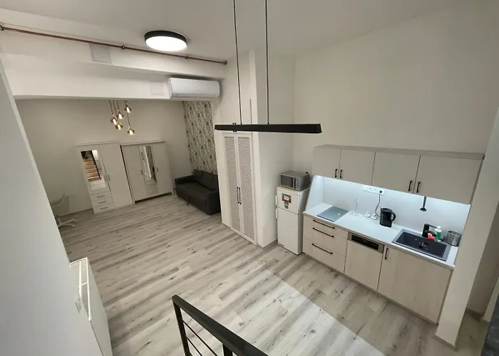 Szekely Near Deak Ferenc Square With Free Parking In Garage Mid Term ブダペスト