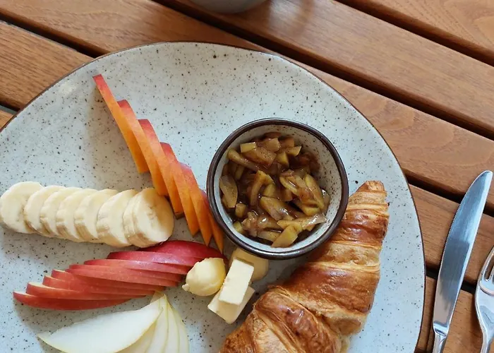 アパート Szekely Near Deak Ferenc Square With Free Parking In Garage Mid Term ブダペスト